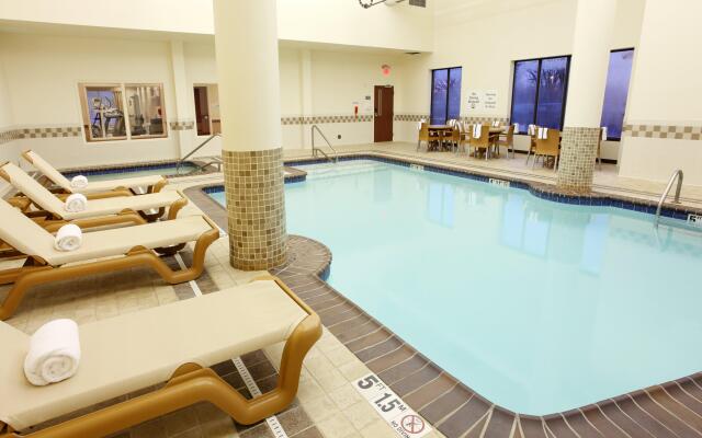 Holiday Inn Express Hotel & Suites Columbus Univ Area - Osu, an IHG Hotel