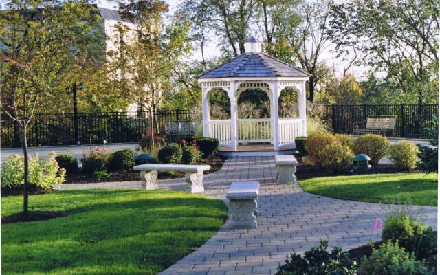 DoubleTree by Hilton Pittsburgh Airport