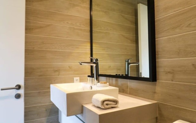 w Dazzling 1BR in Barranco