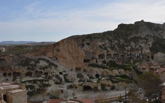 Bella Vista Stone House
