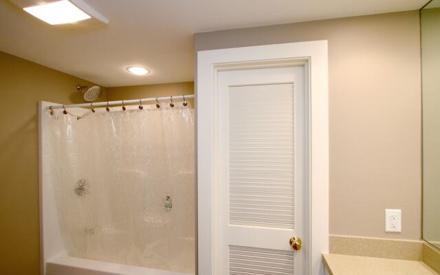 Chequessett Garden by RedAwning