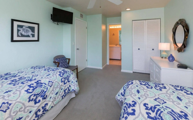 Sanibel Arms West Condominiums