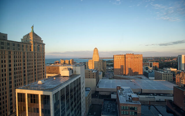 Hilton Garden Inn Buffalo Downtown