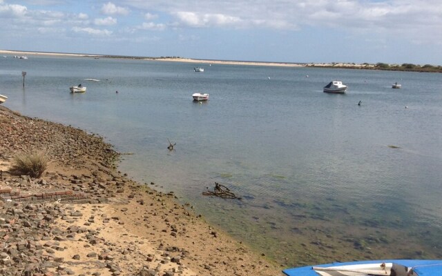 Horta do Mar 4 by Lightbooking