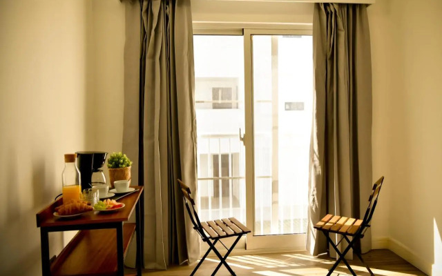 Yara Beach Apartahotel