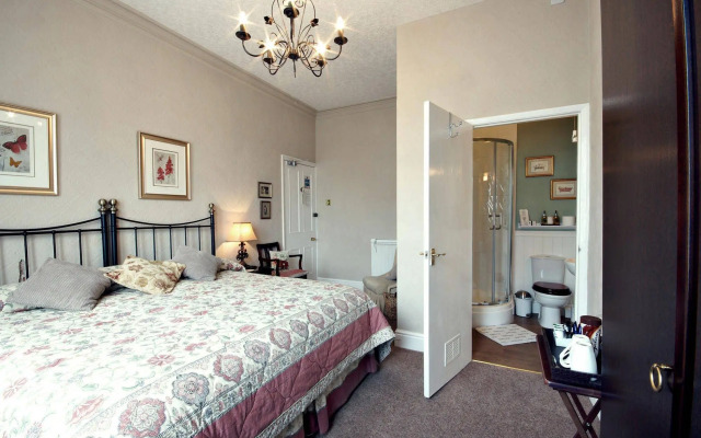 The Farthings Guest House
