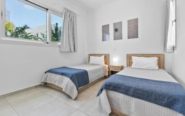 Sea Point Villas Coral Bay