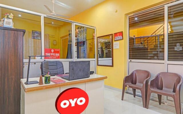 OYO 82792 The VVS Inn