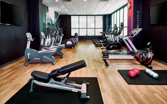 Courtyard by Marriott Minneapolis West