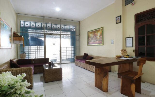 Dharma Gita Guest House