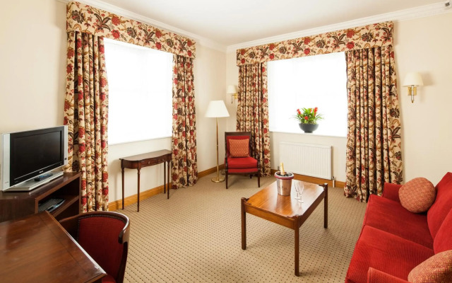 Mercure York Fairfield Manor Hotel