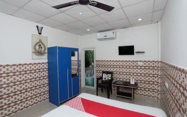 OYO 24224 Varsha Resort