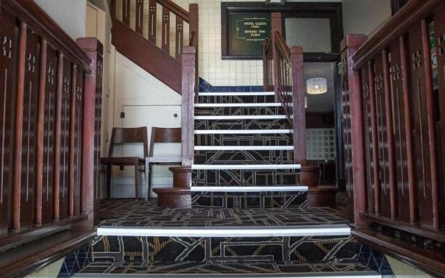 Nags Head Hotel