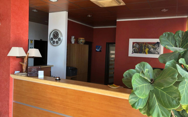 Antica Perla Residence Hotel