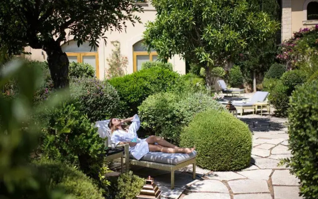Aphrodite Hills Rentals - Premium Serviced Apartments