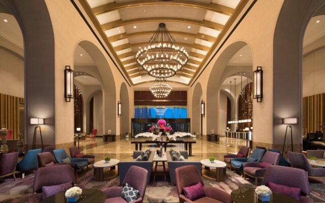 Crowne Plaza Qingdao Oriental Movie Metropolis by IHG