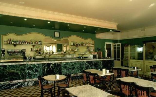 Hotel Robert