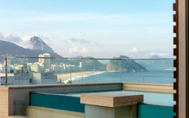 Ritz Copacabana Hotel