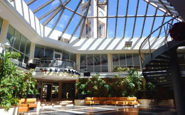 Sanatoriy Ozerniy