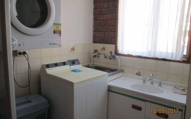 Harbour Lights Holiday Units