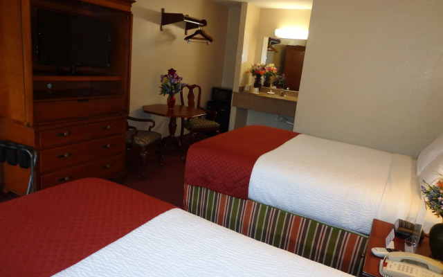 Economy Inn Express Warren