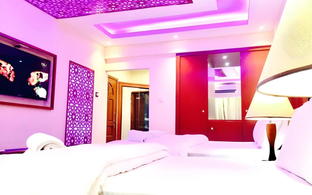 Trans World Hotel L.L.C