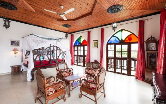 Tembo House Hotel