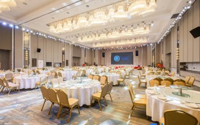 Wuxi Seaview One International Grand Hotel – Restaurant – Wuxi
