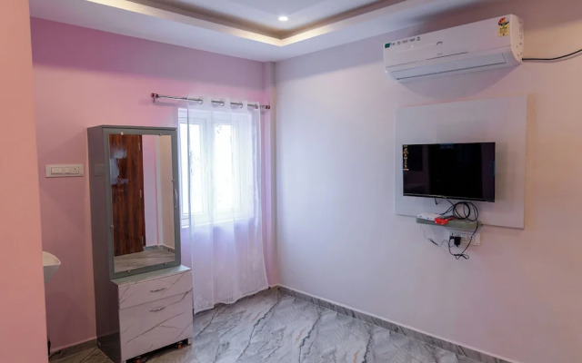 Pavan Vela Grand