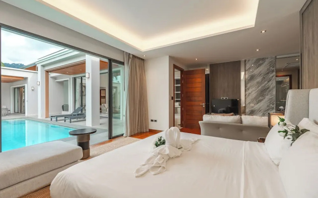 3BR Villa Pool Near Top Beaches V229