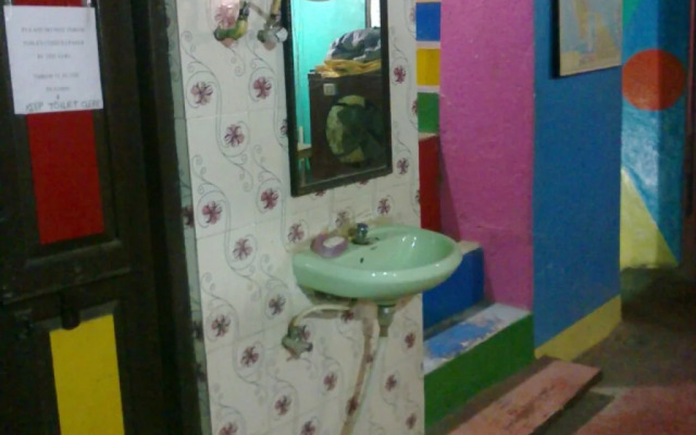 Monu Family Guest House