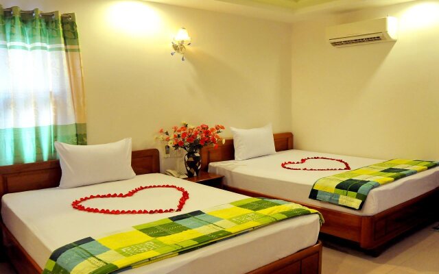 Nang Bien Hotel