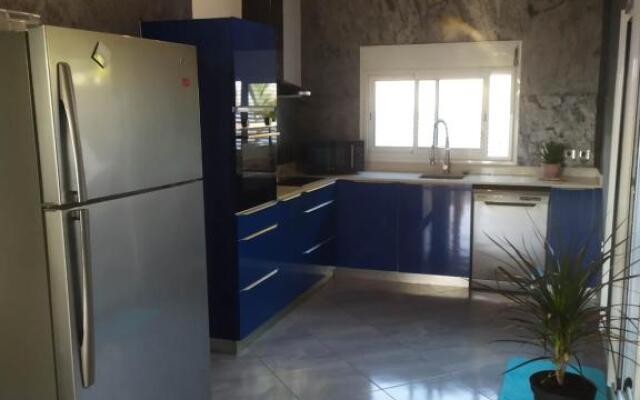 Villa blue tampon974