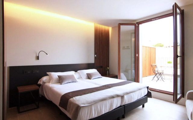 Hotel Raval de la Mar