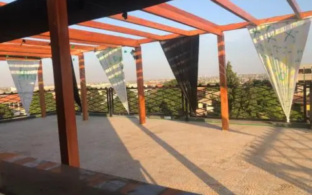 28A, Apt#13 Lumir Apartamentos. Encantador Parque Incl.