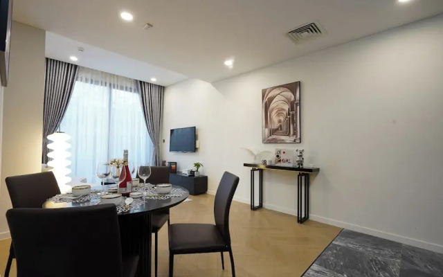Lexington Residence Luxury Vacation