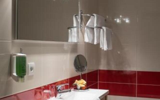 LOGIS Hotel de la Paix