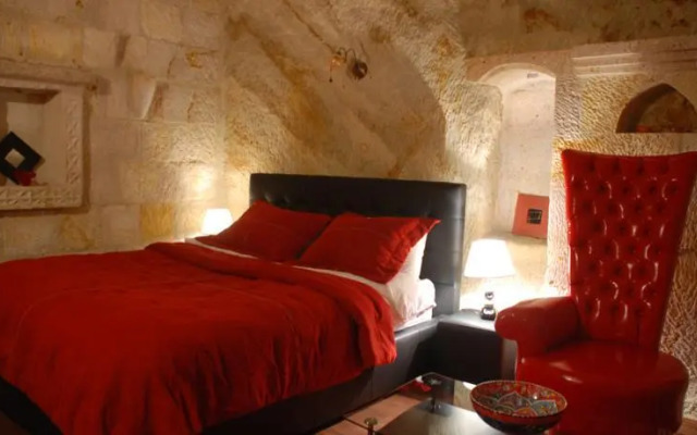 Cappadocia Castle Cave Hotel