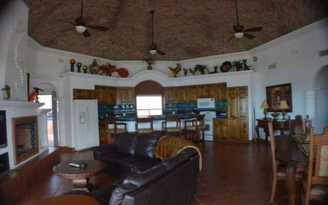 Marbrisa De Cortez 5 Bedroom Home