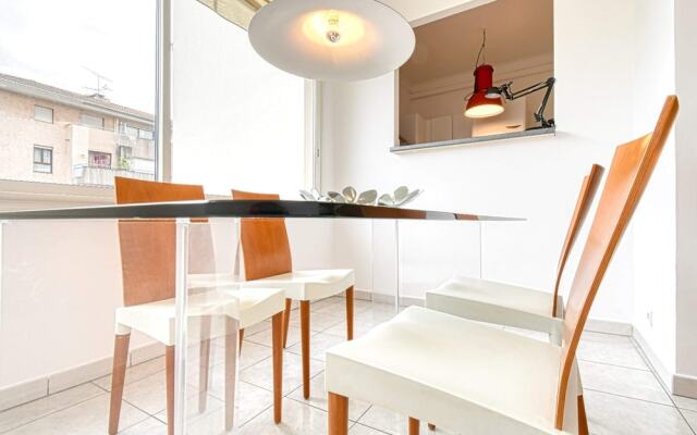 Bright and Beautiful Apartment, 10 Mins From Palais & Croisette