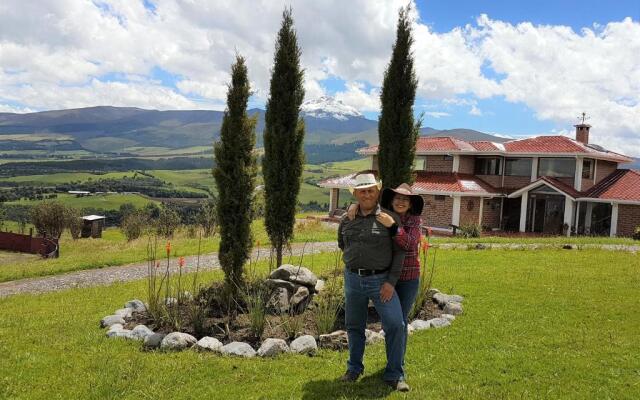 Balcon Al Cotopaxi Hosteria