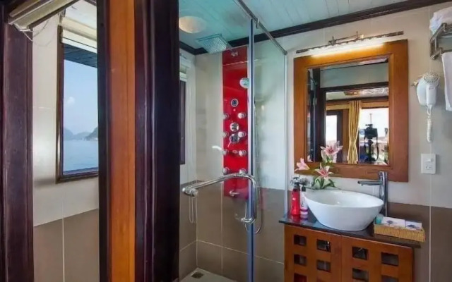 halong marina bay cruise