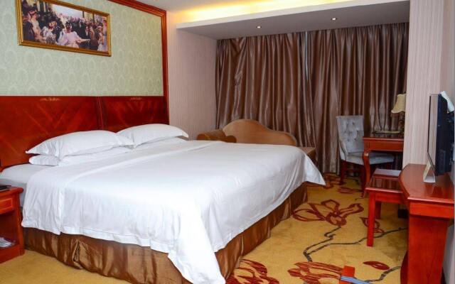 Vienna Hotel (Shantou Exhibition Centre)