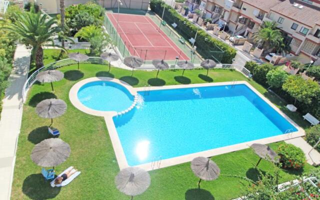 1a línea Playa San Juan. Vistas. Piscina. BBQ. Gym