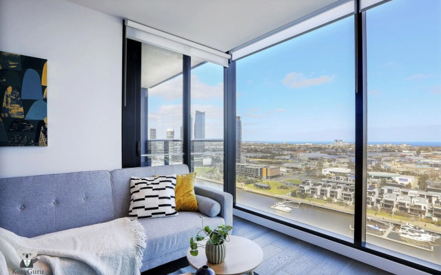 KOZYGURU Docklands Cozy Water View 1BED