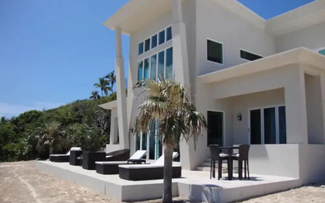 Sky Beach Club