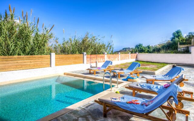 Villa Katina With Private Pool Near Almyrida