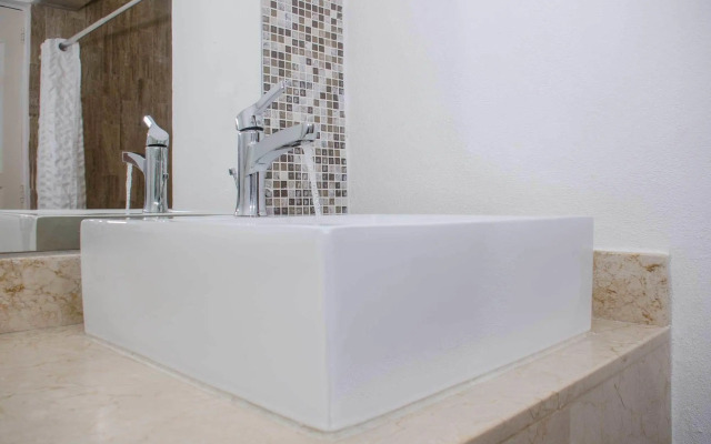 Bsea Cancun Plaza Hotel