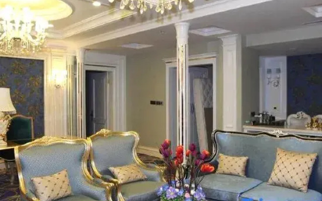 Runzeng Hotel