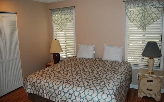 Heron Pointe F-21 - 1 Br Condo